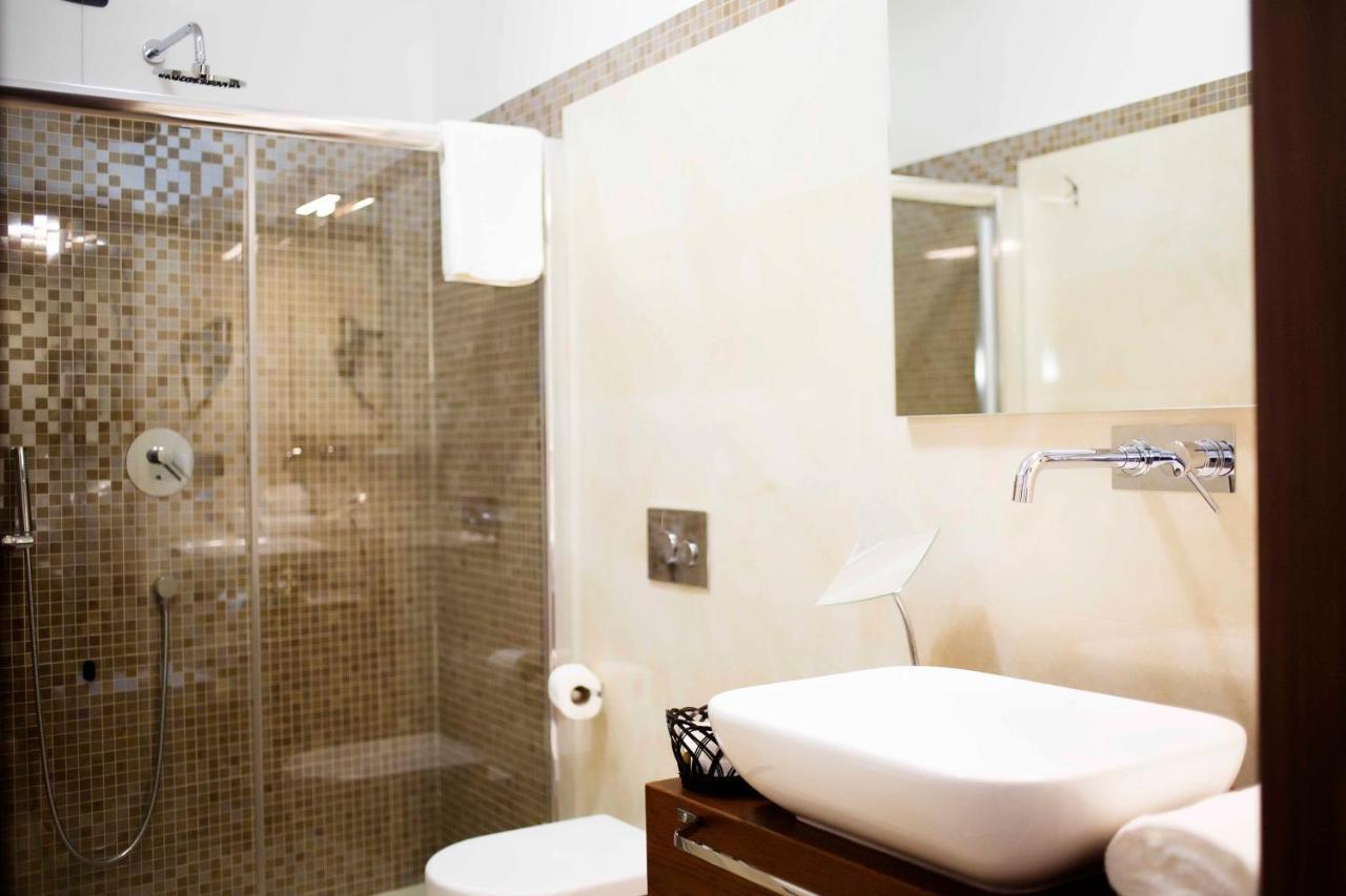 Hotel Palazzo Salerno Roggiano Gravina 外观 照片