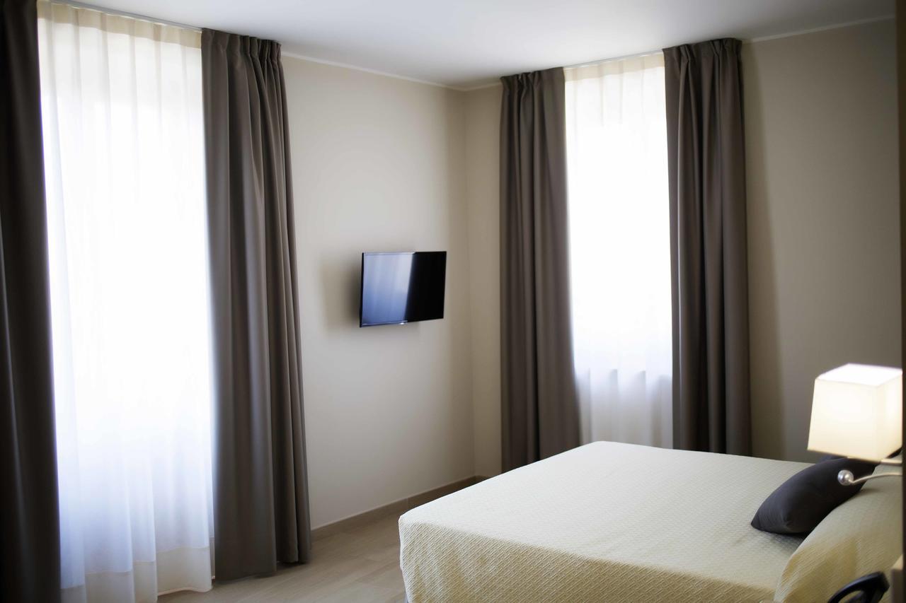Hotel Palazzo Salerno Roggiano Gravina 外观 照片