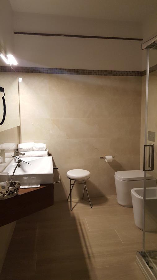 Hotel Palazzo Salerno Roggiano Gravina 外观 照片