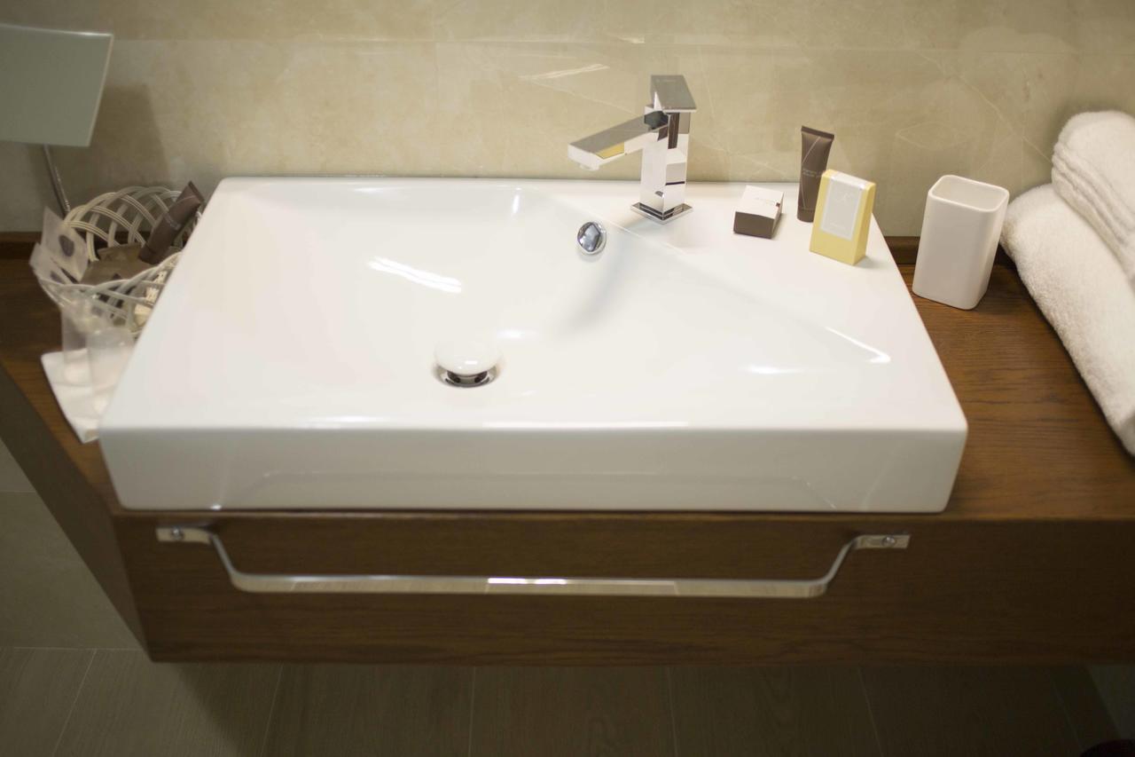 Hotel Palazzo Salerno Roggiano Gravina 外观 照片