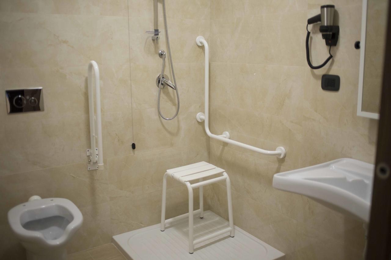 Hotel Palazzo Salerno Roggiano Gravina 外观 照片